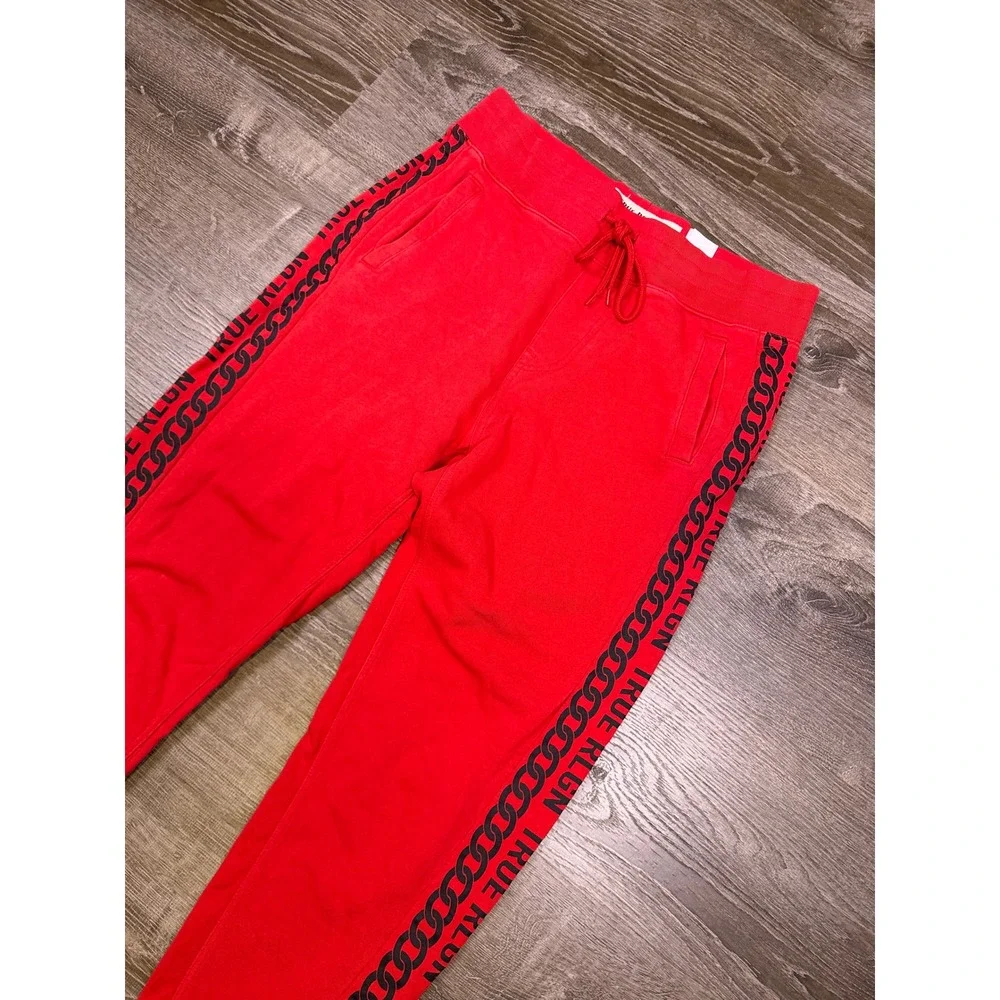 True Religion Mens Joggers Medium Red Chain Link Graphic Sweatpants